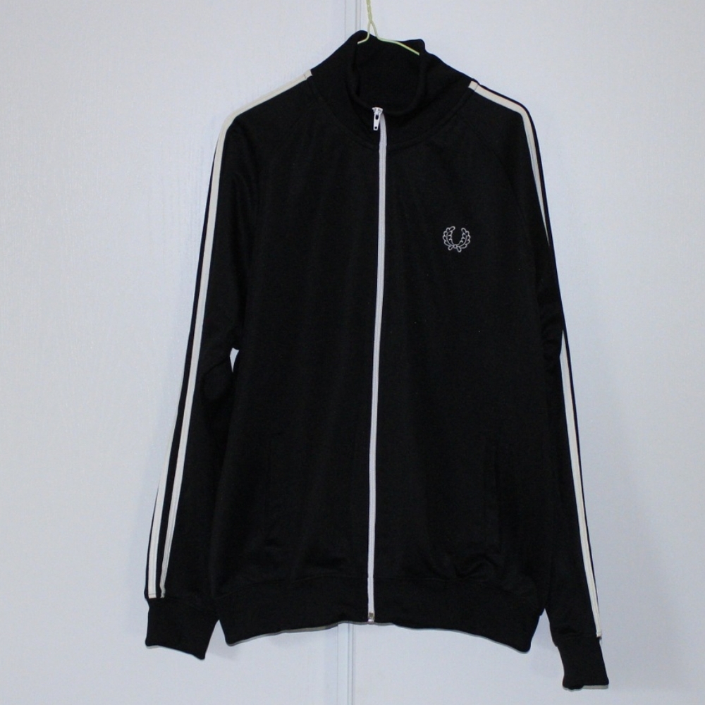 Fred Perry full zip sweater size CL